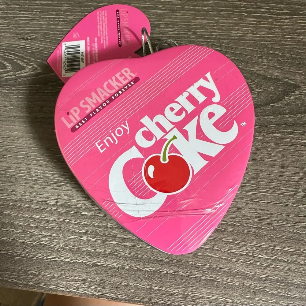 Lip Smacker Cherry Coke Vanilla Valentine Tin Heart Set